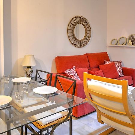 Apartamento En Calle Regla Sanz Севиля Екстериор снимка