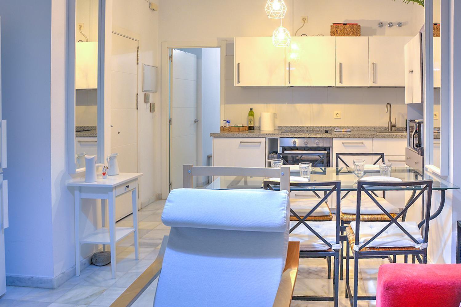 Apartamento En Calle Regla Sanz Севиля Екстериор снимка