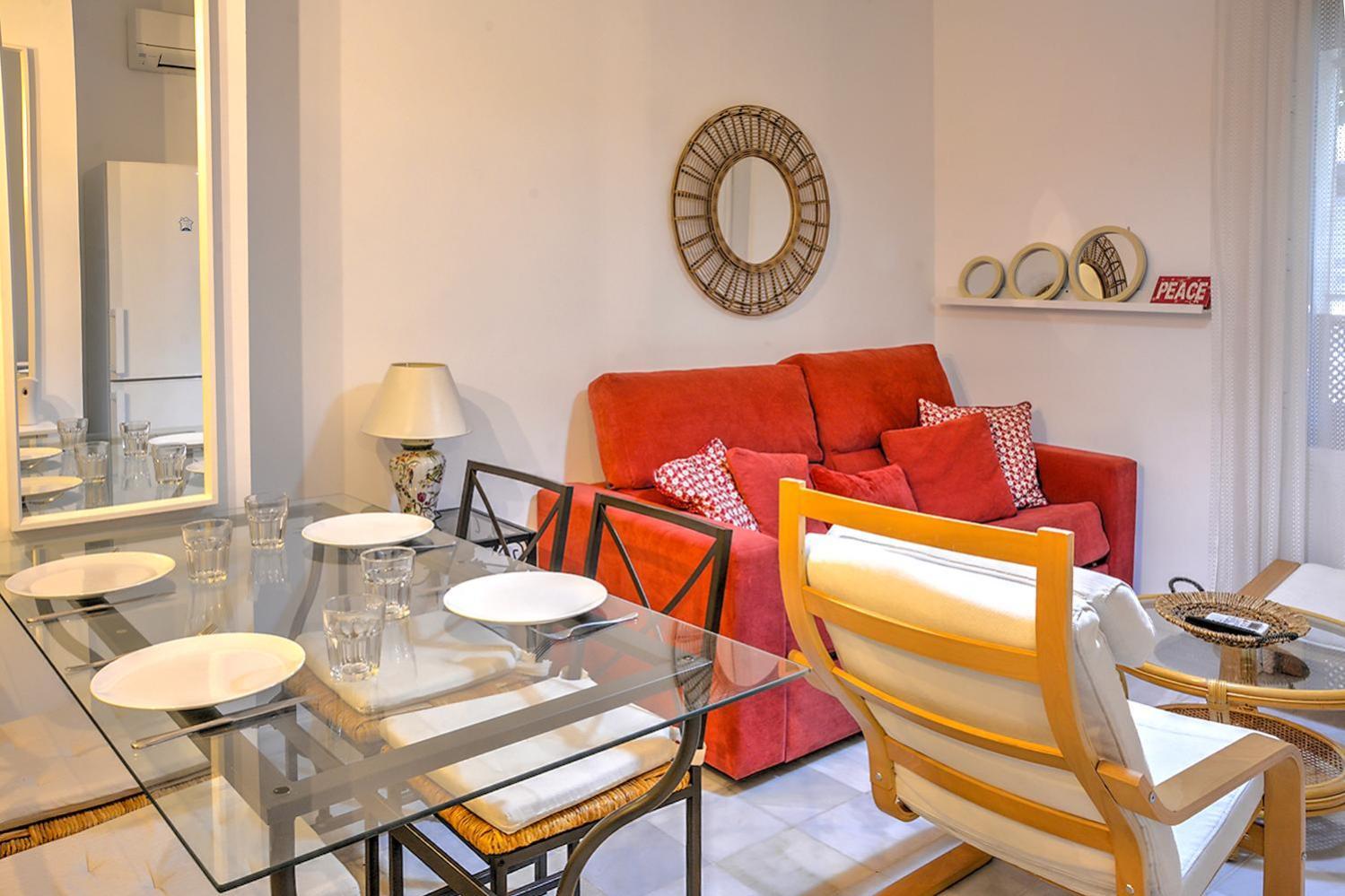 Apartamento En Calle Regla Sanz Севиля Екстериор снимка