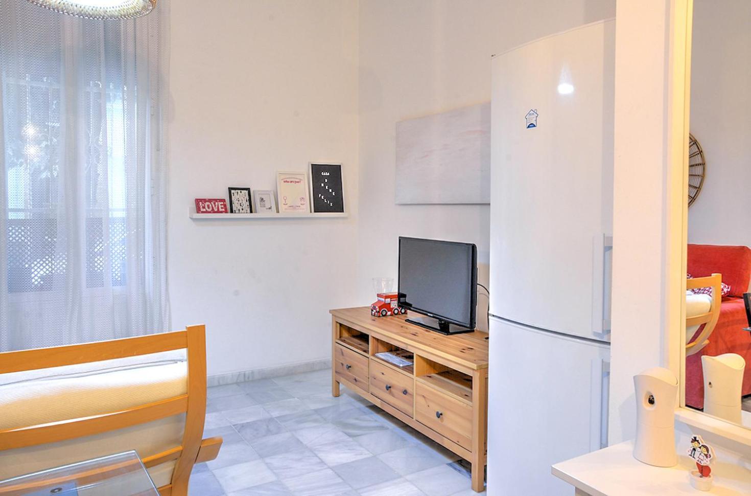 Apartamento En Calle Regla Sanz Севиля Екстериор снимка